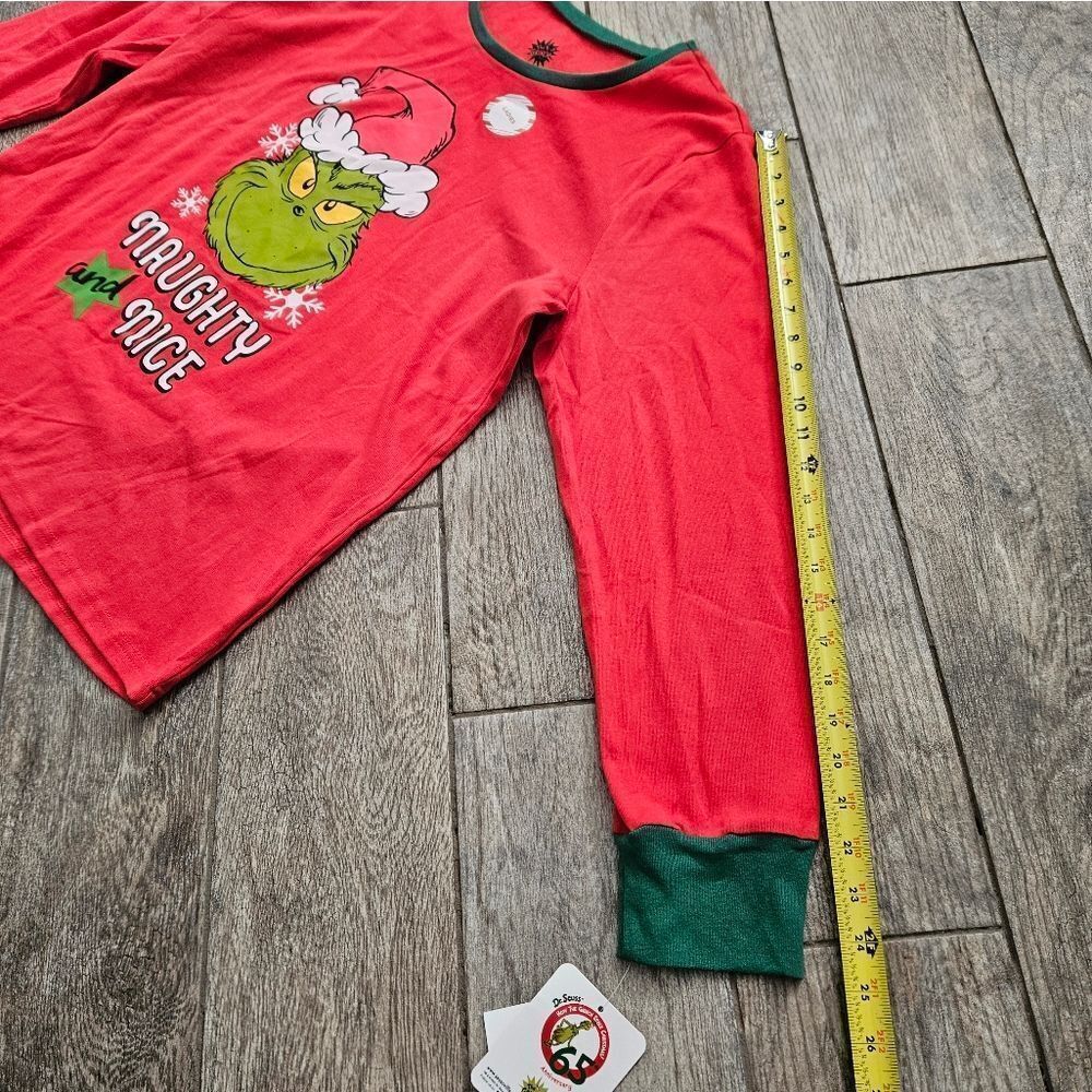 The Grinch Naughty and Nice PJ Set Size XXL - Picture 5 of 15